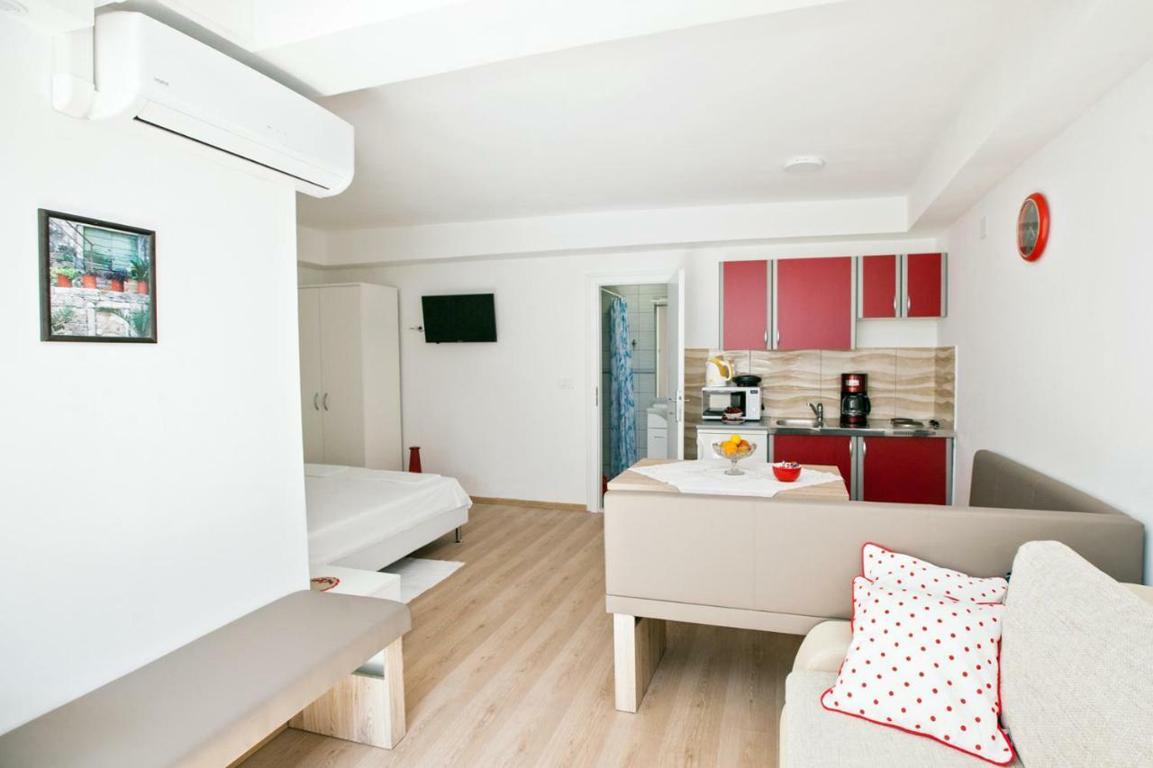 The Garden Rooms & Suites Spalato Esterno foto