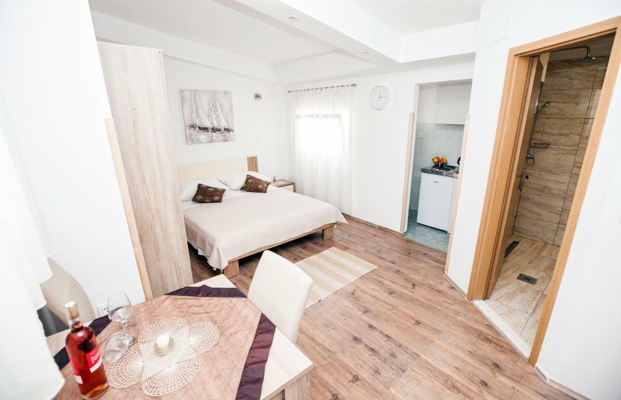 The Garden Rooms & Suites Spalato Esterno foto