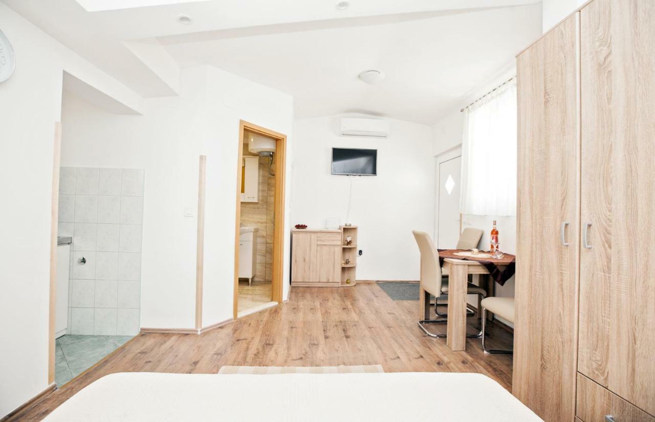 The Garden Rooms & Suites Spalato Esterno foto